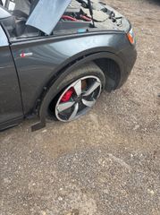 2024 Audi Q5 Premium Plus 45 TFSI S line quattro - Primary Damage Left Image